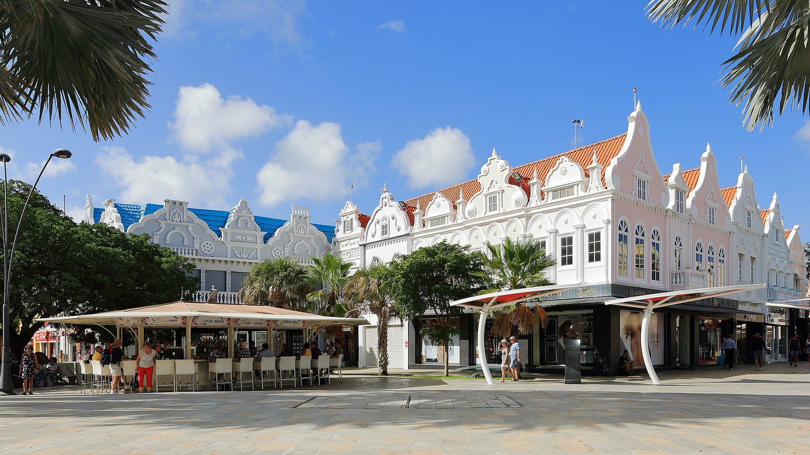 Kleurrijke gebouwen in Oranjestad, Aruba